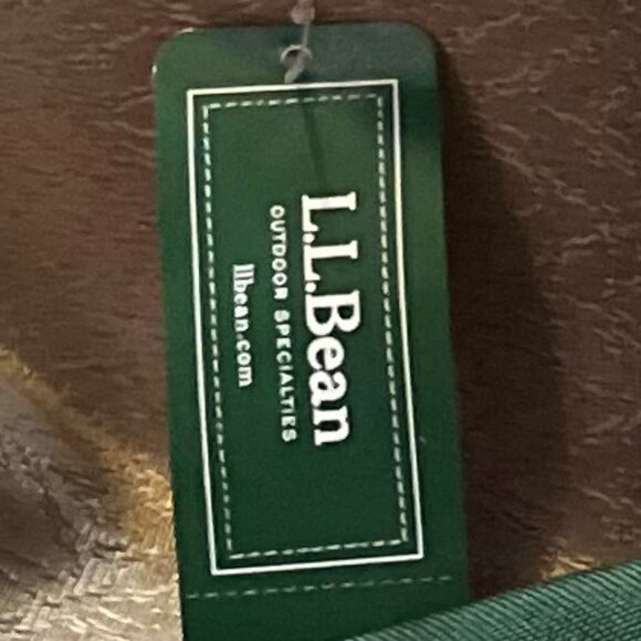 L.L.Bean Signature Green Leather Zip Pouch set - Picture 2 of 11